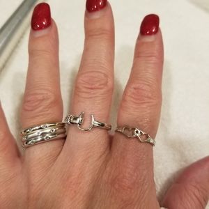 Horseshoe hook ring size 8